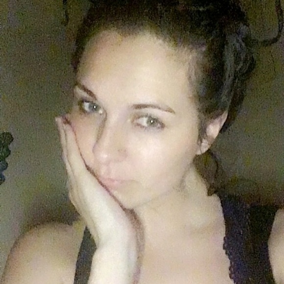 Meet your Posher, Shay - Picture 7 of 7